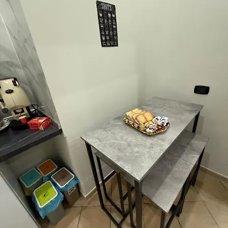 Luigi And Sasy's House 4*